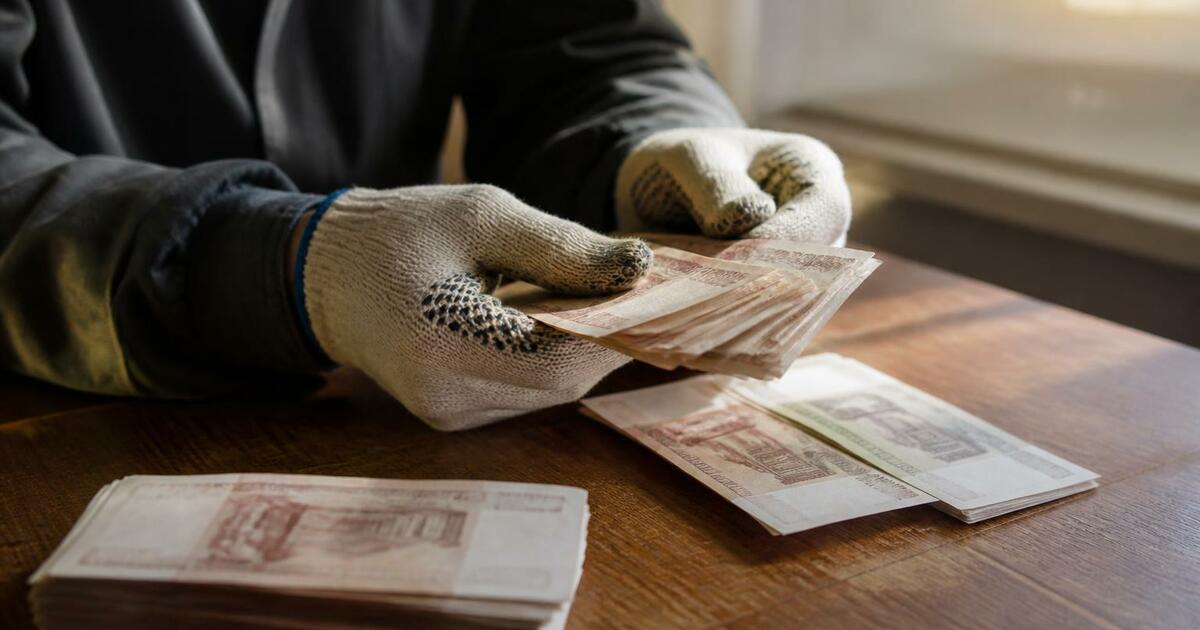 Прокуратура взыскала 1,1 млн рублей долга по зарплате в Верхней Салде Прокуратура помогла 70 работникам предприятия в...