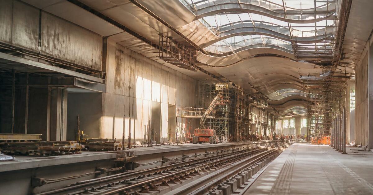 Паслер: метро в Екатеринбурге строят по графику Губернатор Денис Паслер заявил, что строительст...