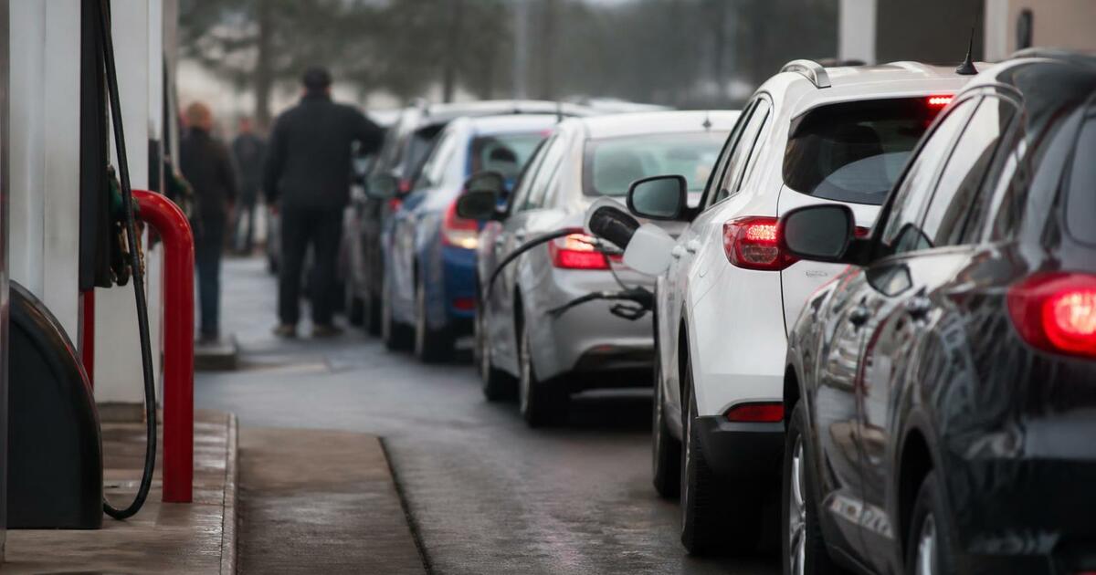 Цены на такси в Екатеринбурге выросли втрое из-...