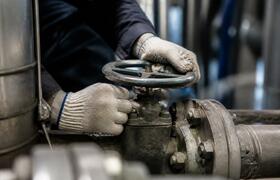 Иностранцам закроют рынки: Свердловскую область...